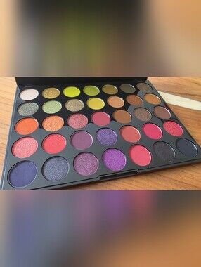 35M Boss Mood Artistry Palette Morphe